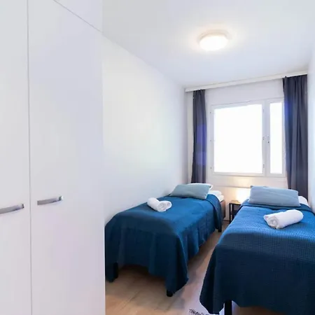 Spacious For 6 Apartment *